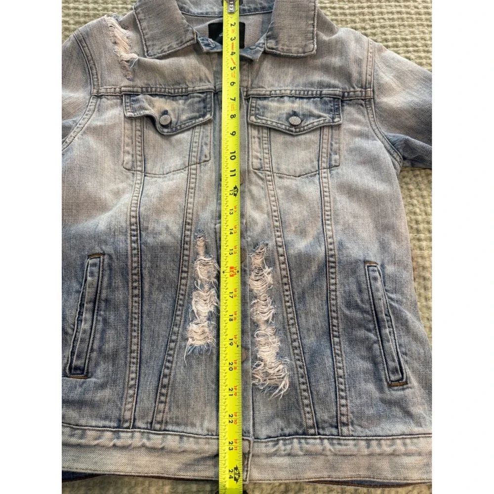 Rails Knox Distressed Denim Jacket Medium Light Wash 100% cotton Jacket Small